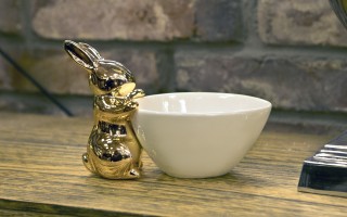 Misa dekoracyjna z zajączkiem złotym