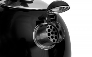 Czajnik tradycyjny 2,5 L Como Black