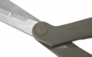 Nożyczki ogrodowe ząbkowane 21 cm ReNew Fiskars