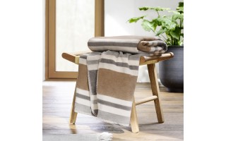 Koc bawełniano-akrylowy 150x200 cm Barnsley Ibena 2416-380