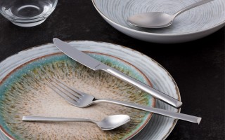 Komplet sztućców dla 6 osób Metropol 6/24