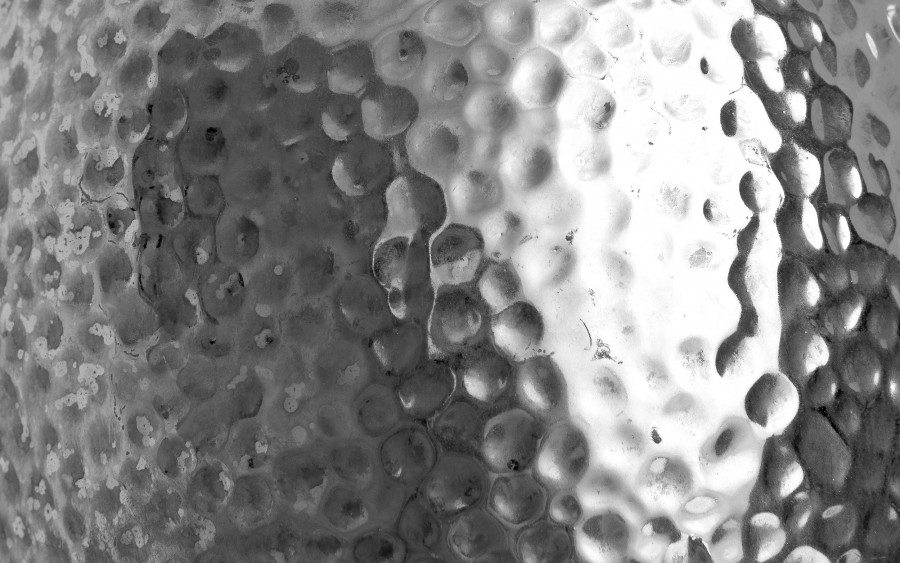 Ozdoba ceramiczna Jajko srebrne 15 cm wytłaczane średnie