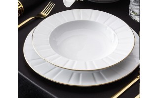 Serwis obiadowy dla 6 osób Oktawa Złota 3610