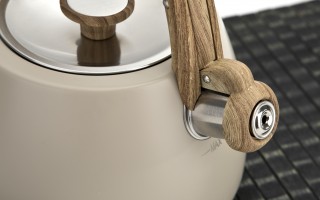 Czajnik tradycyjny 2,5 L beżowy KB-7775