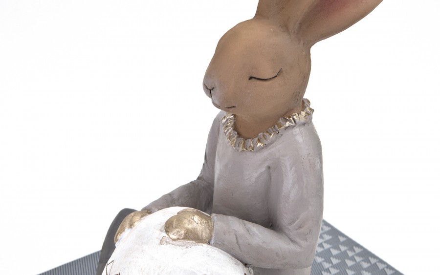 Figurka Królik przy jajku 42 cm chłopiec