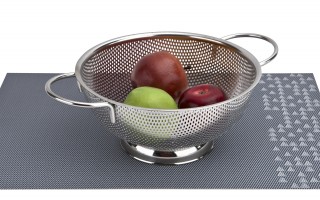 Cedzak nierdzewny 22 cm z podstawą Steel AMBITION