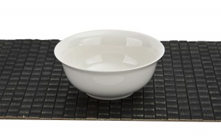 Salaterka 16,5 cm lekko kremowa