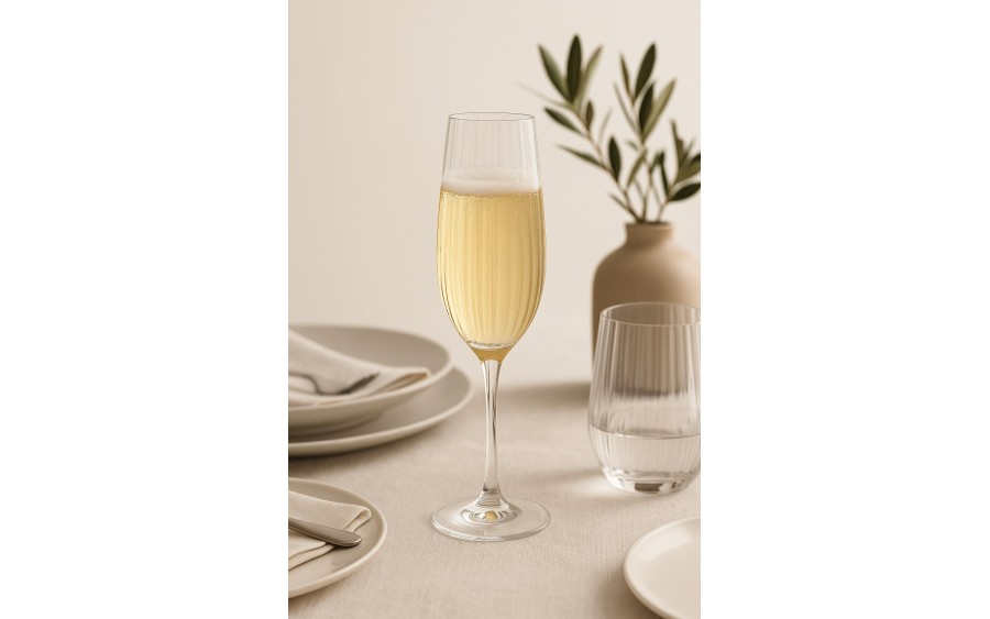 Kieliszek do szampana 260 ml Sarah Waterfall/optyk