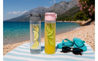 Butelka na wodę 840 ml z wkładem na owoce Fruta