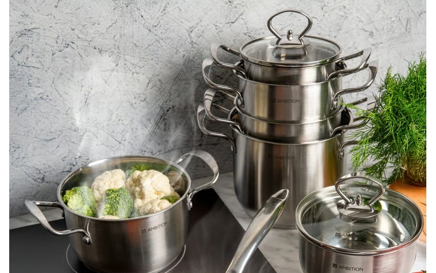 Garnek wysoki z pokrywką 1,75 L  Petite