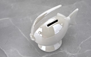 Skarbonka ceramiczna Ryba biała mała 14x7,5 cm