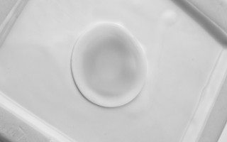 Skarbonka ceramiczna Telefon biały 18x13 cm