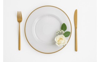 Talerz dekoracyjny plastikowy 33 cm złoty pasek