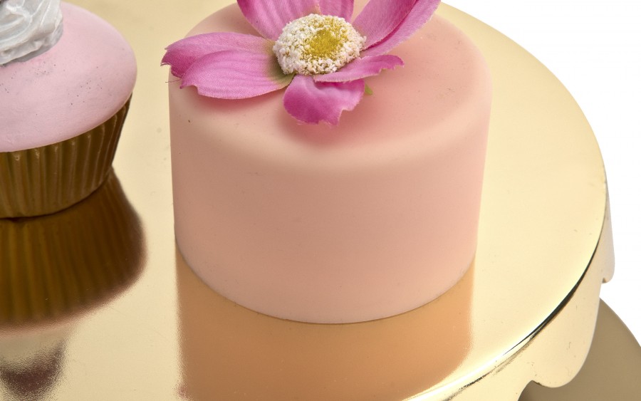 Patera ozdobna metalowa złota 24x24x13,5 cm mała