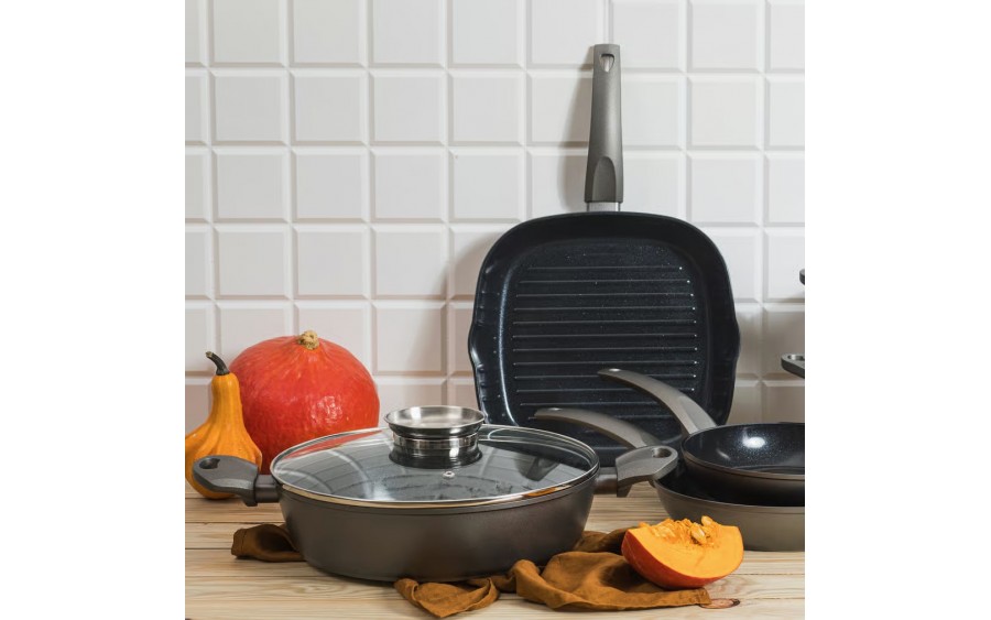 Patelnia głęboka 28 cm Verso AMBITION