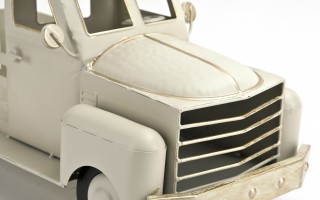 Ozdoba metalowa Samochód kremowy 45 cm