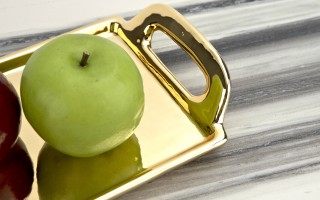 Taca ceramiczna ozdobna 30x13x4 cm złota z rączkami