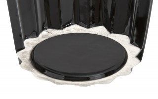 Wazon ceramiczny 26 cm karbowany czarny