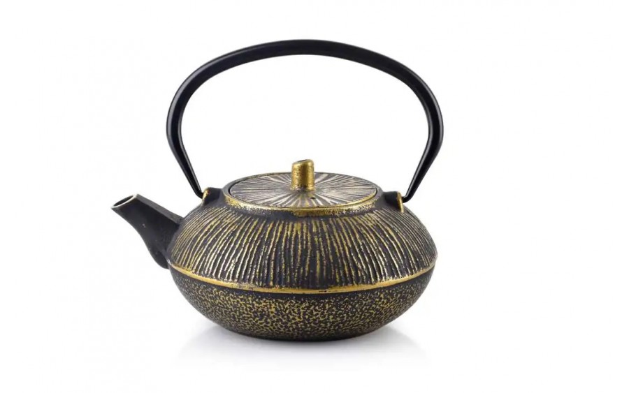 Żeliwny imbryk z zaparzaczem 0,8 L Alor czarno-złoty