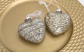 Komplet 2 bombek szklanych 8 cm Serca szampan