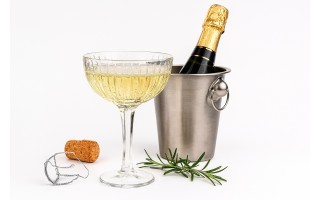 Kieliszek kryształowy do szampana/koktajlowy 370 ml Skylin