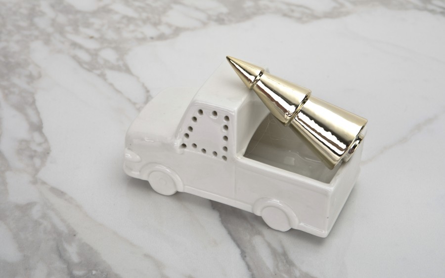 Ozdoba świateczna białe autko z choinką w bagażniku 6083