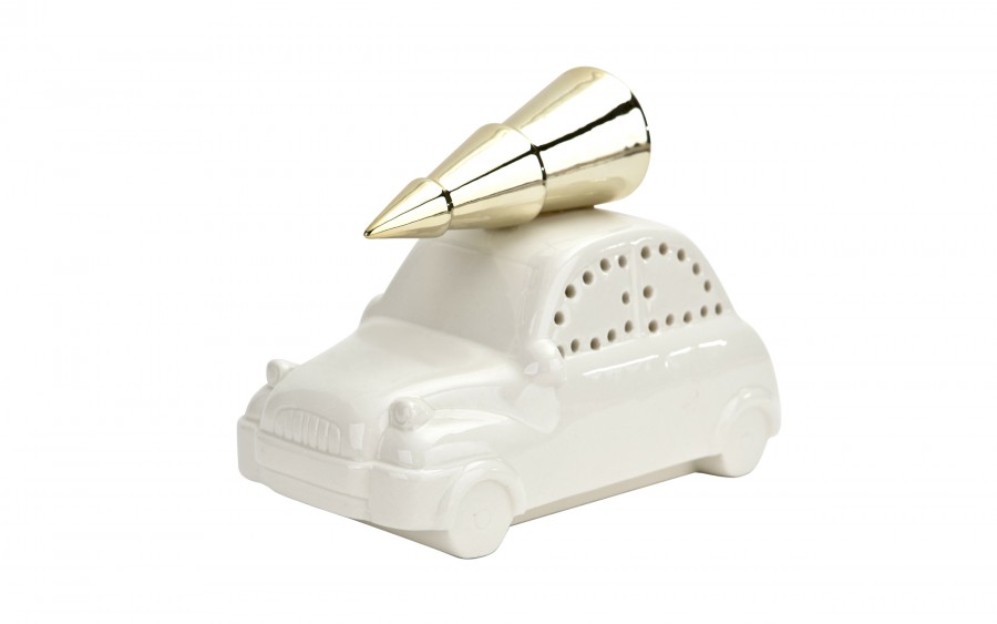 Ozdoba świateczna biały garbus z choinką na dachu 5955