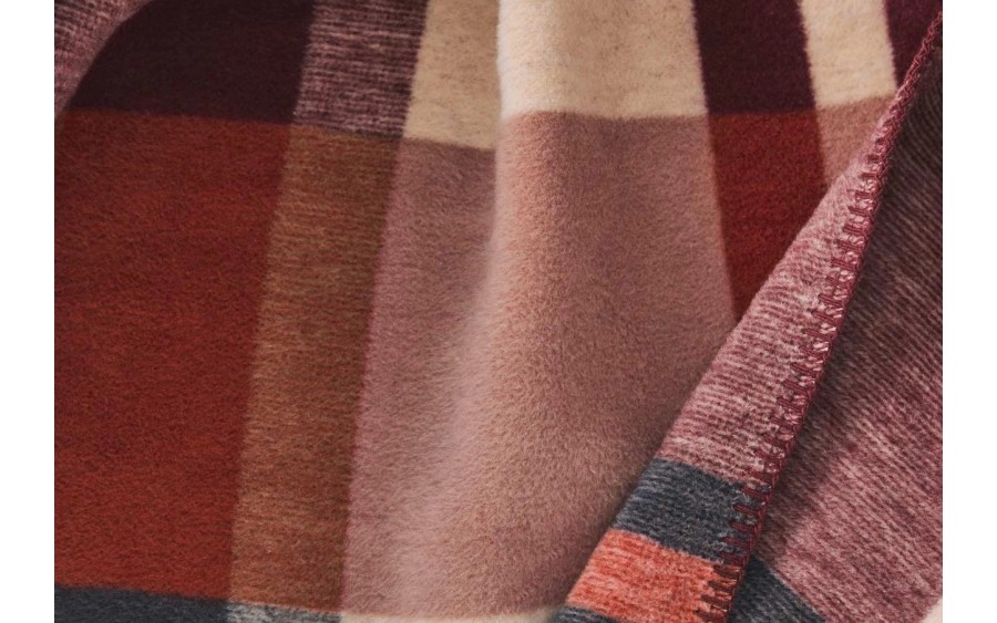 Koc Ibena 150x200 cm Falkland IB2742-460 czerwony