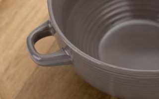 Miseczka 600 ml z uszami HUG ME Brązowa