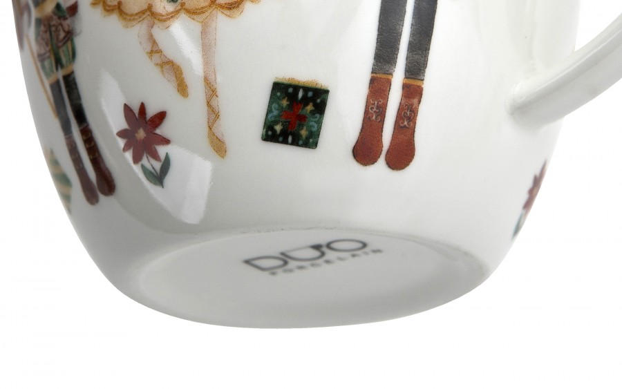 Kubek porcelanowy 460 ml Christmas Nutcracker w koszyczku