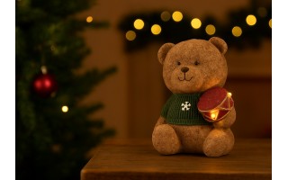 Figurka świąteczna Miś z bębenkiem Led 15 cm