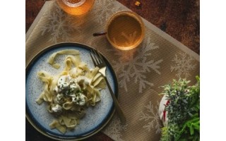 Mata stołowa 30x45 cm złota 281029