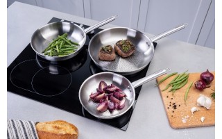 Patelnia tradycyjna 28 cm OVAL