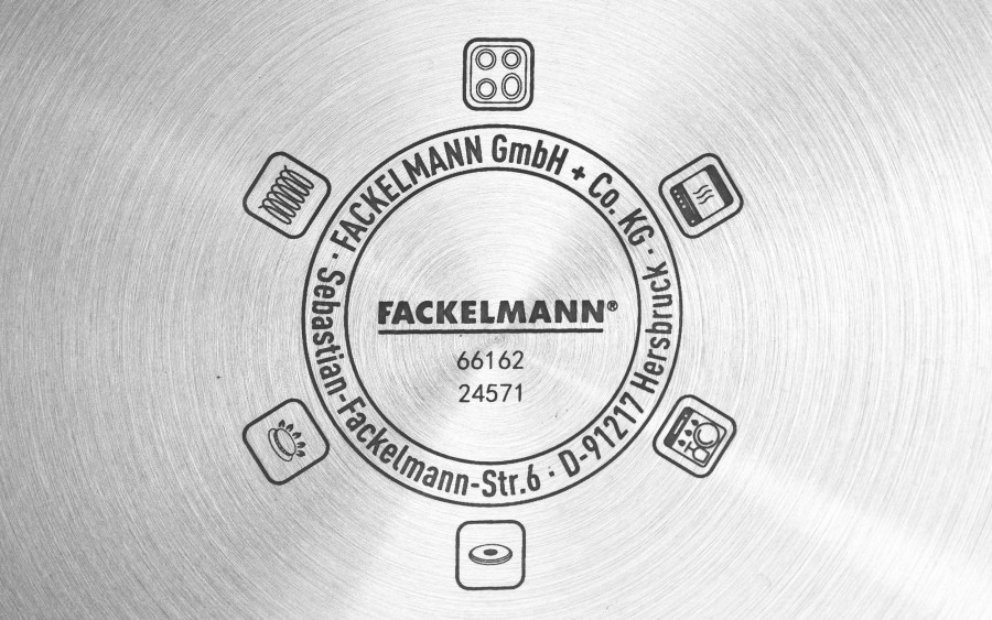 Patelnia tradycyjna 28 cm OVAL