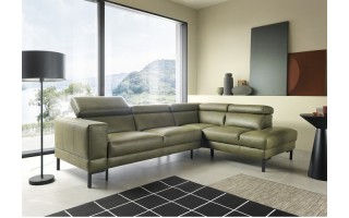 Narożnik Nayomi z wysuwanym siedziskiem i otomaną