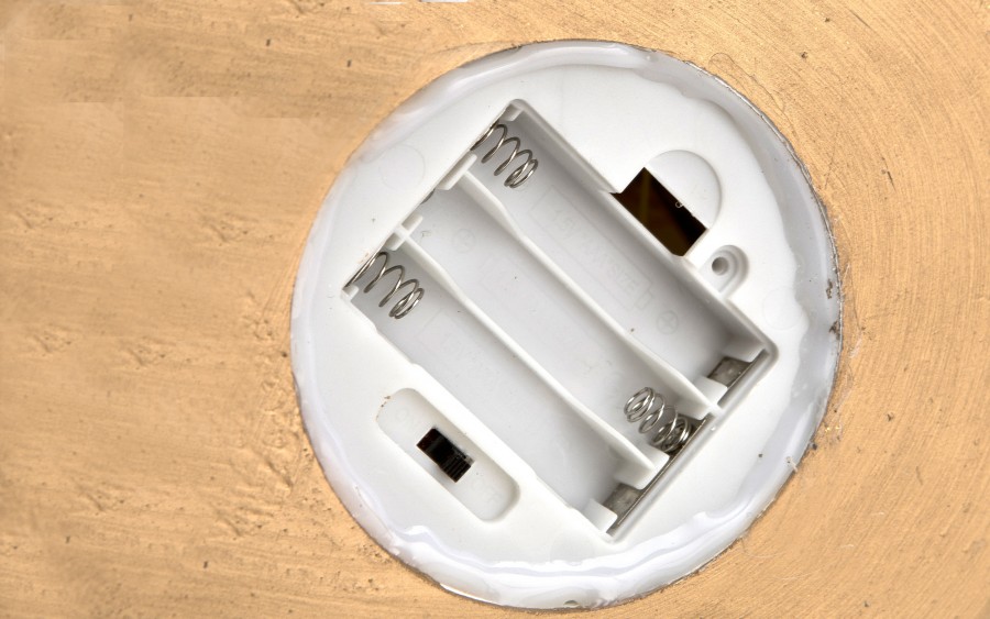 Ozdoba świąteczna LED Bombki ceramiczne 60 cm biało-złota