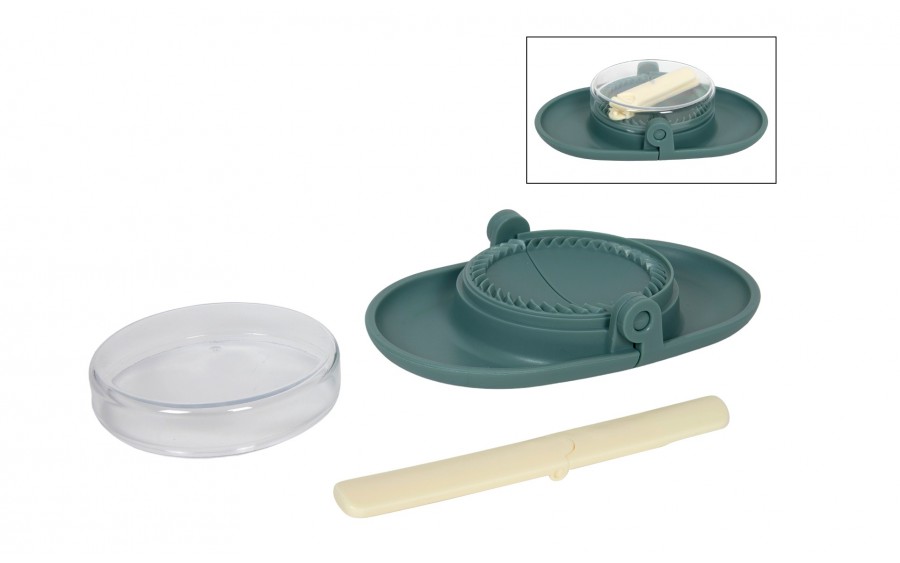 Forma do pierogów z wykrawaczem