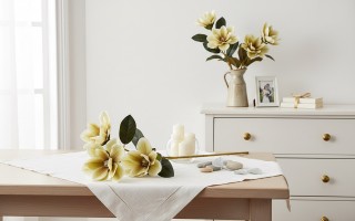 Kwiat sztuczny Magnolia 80 cm kremowy