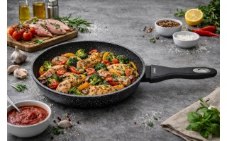 Patelnia 20 cm Lumia z przekładką gratis