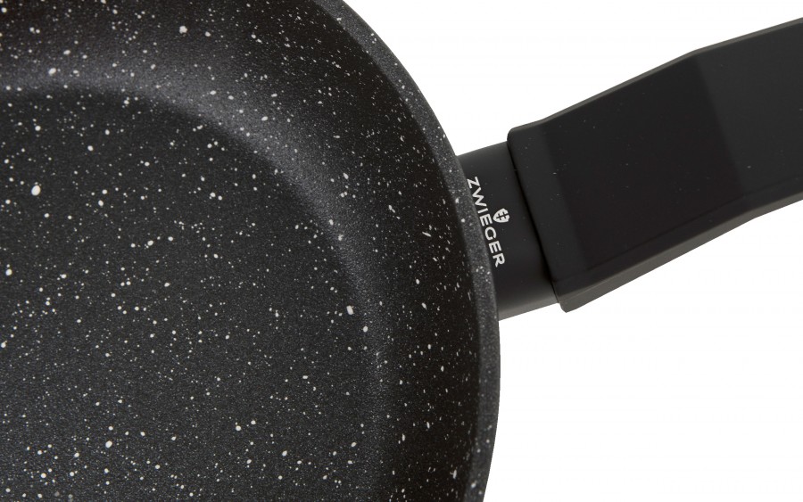 Zestaw noży w bloku 5 szt. DARQUE + patelnia gratis