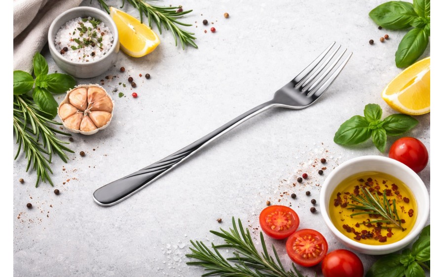 Widelec stołowy Diana 18/10