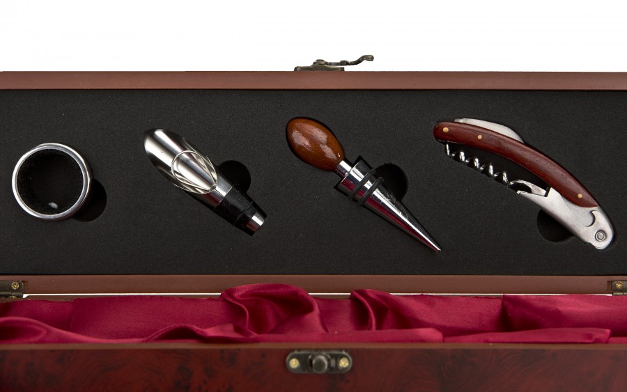 Zestaw do wina Hinz w ekskluzywnym pudełku AW04