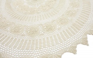 Obrus koronkowy okrągły 150 cm ecru – wzór ażurowy