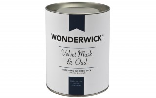 Biała świeca Velvet Musk & Oud 230 g